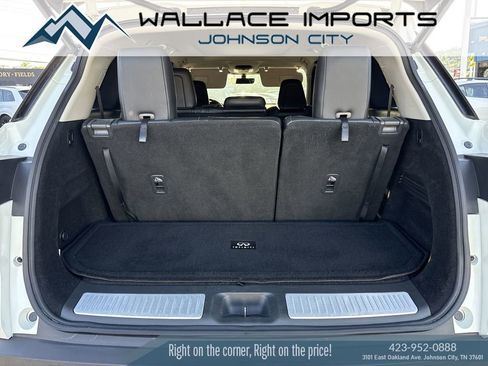 Used 2023 INFINITI QX60 Luxe w/ Cargo Package FWD image 50