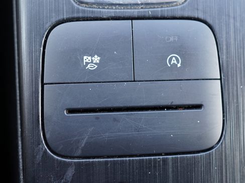 Used 2024 Ford Escape ST-Line image 46