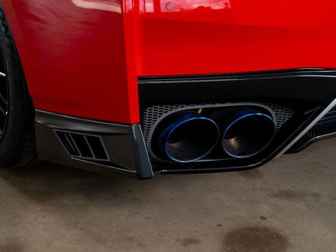 Used 2023 Nissan GT-R Premium w/ Floor Mat Package image 28