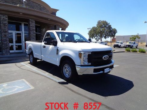 Used 2018 Ford F250 XL w/ Power Equipment Group RWD image 8