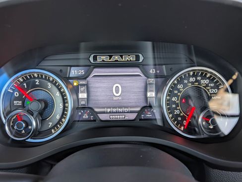 Used 2019 RAM 1500 Big Horn image 14