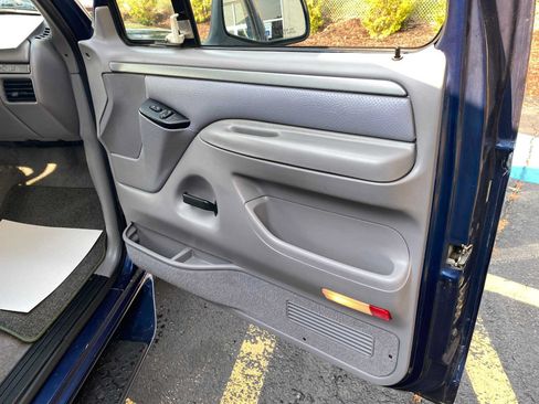 Used 1995 Ford F150 2WD Regular Cab image 29
