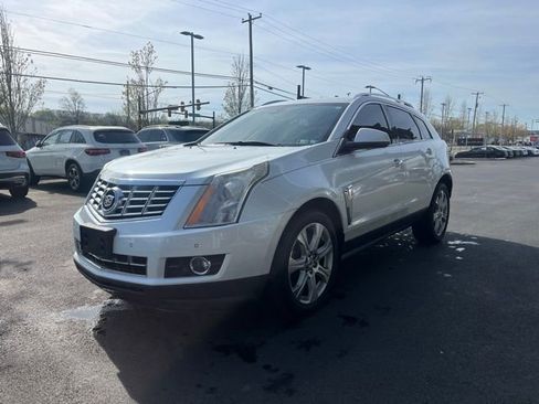 Used 2015 Cadillac SRX Performance w/ Driver Awareness Package image 3