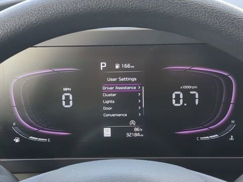 Used 2024 Kia Sportage LX image 30