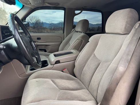 Used 2005 Chevrolet Tahoe LS w/ Preferred Equipment Group image 7