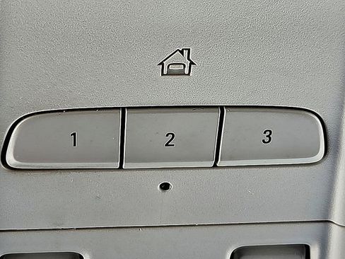 Used 2019 Cadillac XT5 Premium Luxury image 22