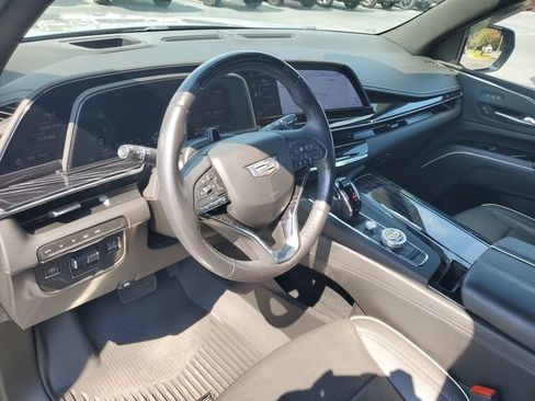 Used 2023 Cadillac Escalade Sport w/ LPO, ONYX Package AWD/4WD image 19