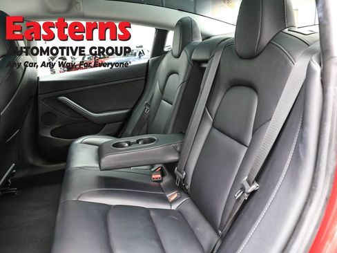 Used 2021 Tesla Model 3 Standard Range Plus image 19