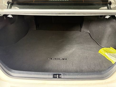 Used 2022 Toyota Camry LE w/ Carpet Mat Package (TMS) FWD image 33
