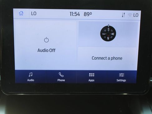 Used 2022 Ford Explorer XLT w/ Equipment Group 202A AWD/4WD image 44