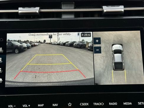 Used 2024 Hyundai Santa Cruz Limited AWD/4WD image 28