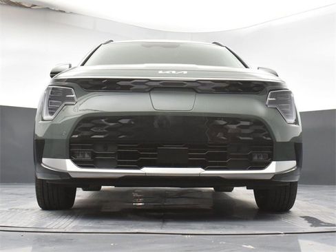 Used 2023 Kia Niro Wave image 26