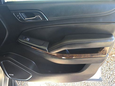 Used 2017 Chevrolet Tahoe LT image 26