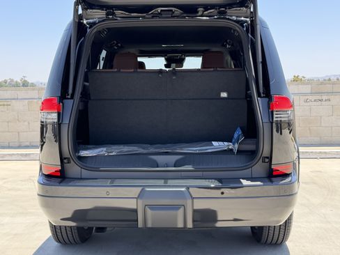 New 2026 Lexus GX 550 AWD/4WD image 13