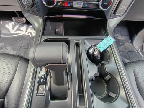 New 2026 Ford F150 Lariat image 17