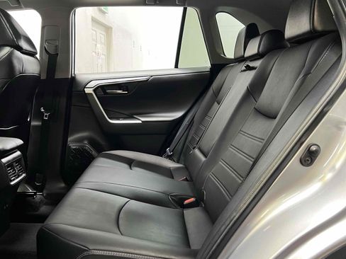 Used 2021 Toyota RAV4 Limited w/ Carpet Mat Package (TMS) image 41