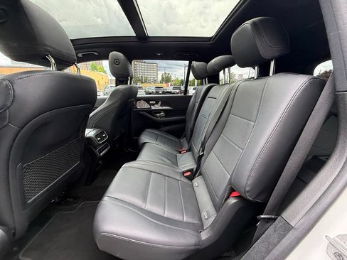 Used 2022 Mercedes-Benz GLS 450 4MATIC image 19