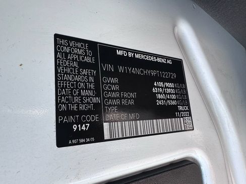 Used 2023 Mercedes-Benz Sprinter 2500 image 43