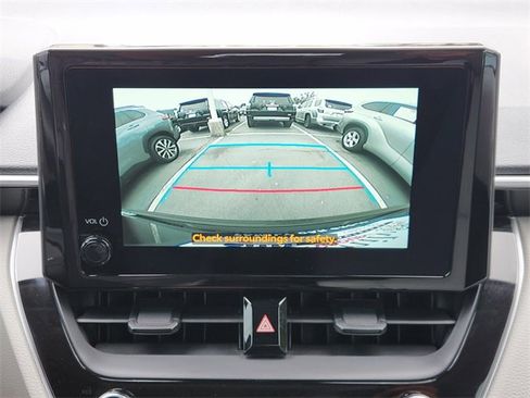 Certified 2025 Toyota Corolla Cross L image 14