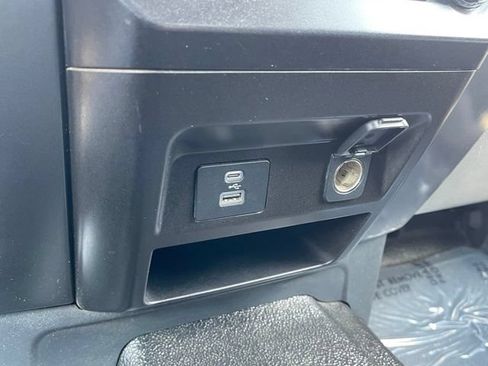Used 2022 Ford F350 XLT w/ XLT Value Package AWD/4WD image 13