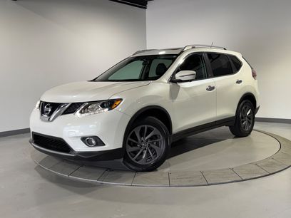 Used 2016 Nissan Rogue SL w/ SL Premium Package
