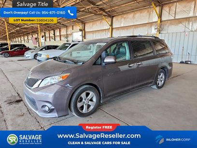 Used 2013 Toyota Sienna SE