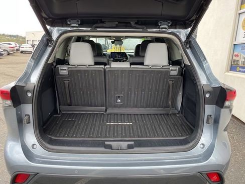 Used 2020 Toyota Highlander Limited AWD/4WD image 35