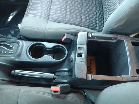 Used 2012 Jeep Wrangler Unlimited Sahara w/ Dual Top Group image 31