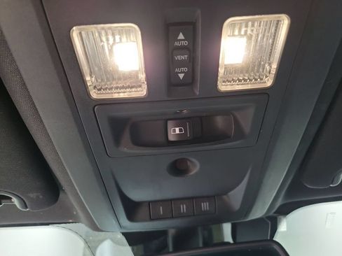 Used 2016 RAM 1500 Limited RWD image 48