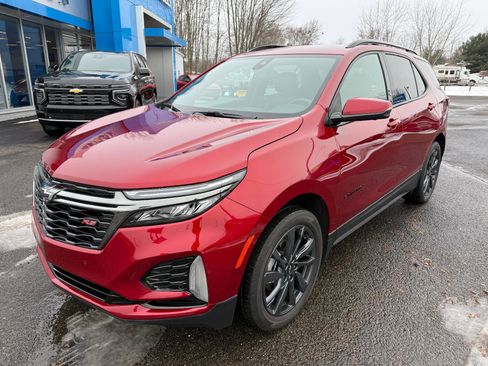 Certified 2023 Chevrolet Equinox RS w/ RS Leather Package image 1