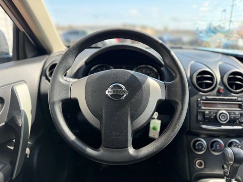 Used 2014 Nissan Rogue S image 9