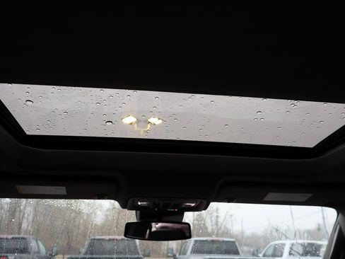 Used 2024 Chevrolet Silverado 2500 LTZ w/ LTZ Convenience Package image 14