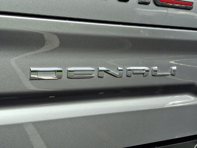 Used 2021 GMC Sierra 1500 Denali w/ Denali Ultimate Package AWD/4WD image 31