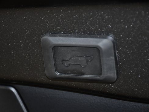 Used 2024 Toyota RAV4 SE w/ Weather & Moonroof Package AWD/4WD image 50