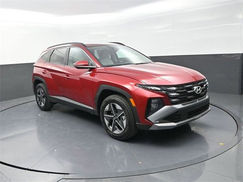 New 2026 Hyundai Tucson SEL image 2