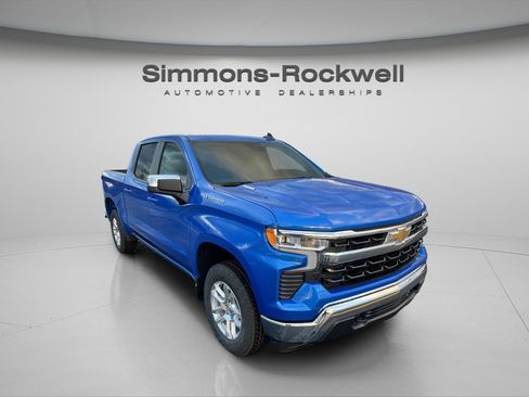 New 2026 Chevrolet Silverado 1500 LT image 3