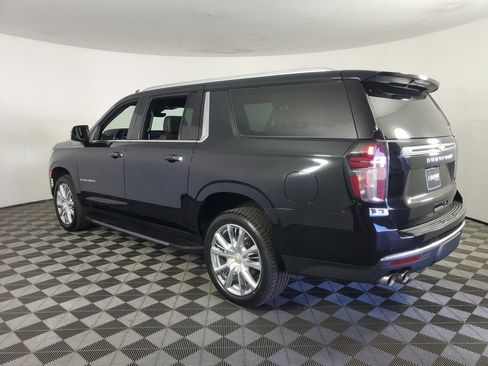 Certified 2023 Chevrolet Suburban High Country w/ Max Trailering Package RWD image 6