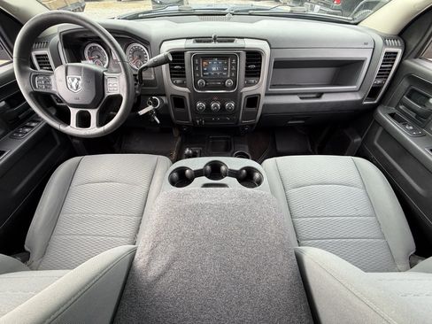 Used 2015 RAM 2500 Tradesman w/ Chrome Appearance Group image 19