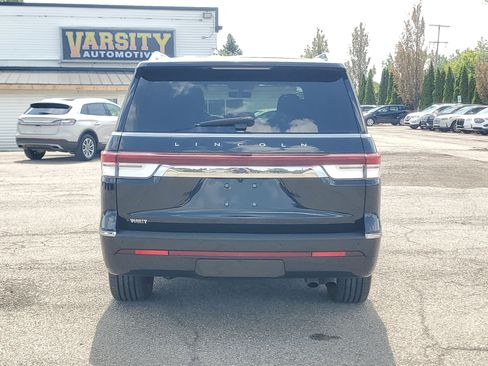Certified 2023 Lincoln Navigator Reserve AWD/4WD image 5