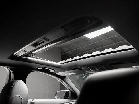 Used 2018 Mercedes-Benz C 43 AMG C 43 AMG image 75