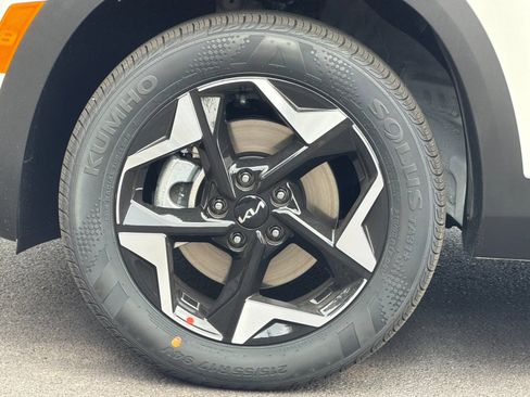 New 2026 Kia Seltos S image 26