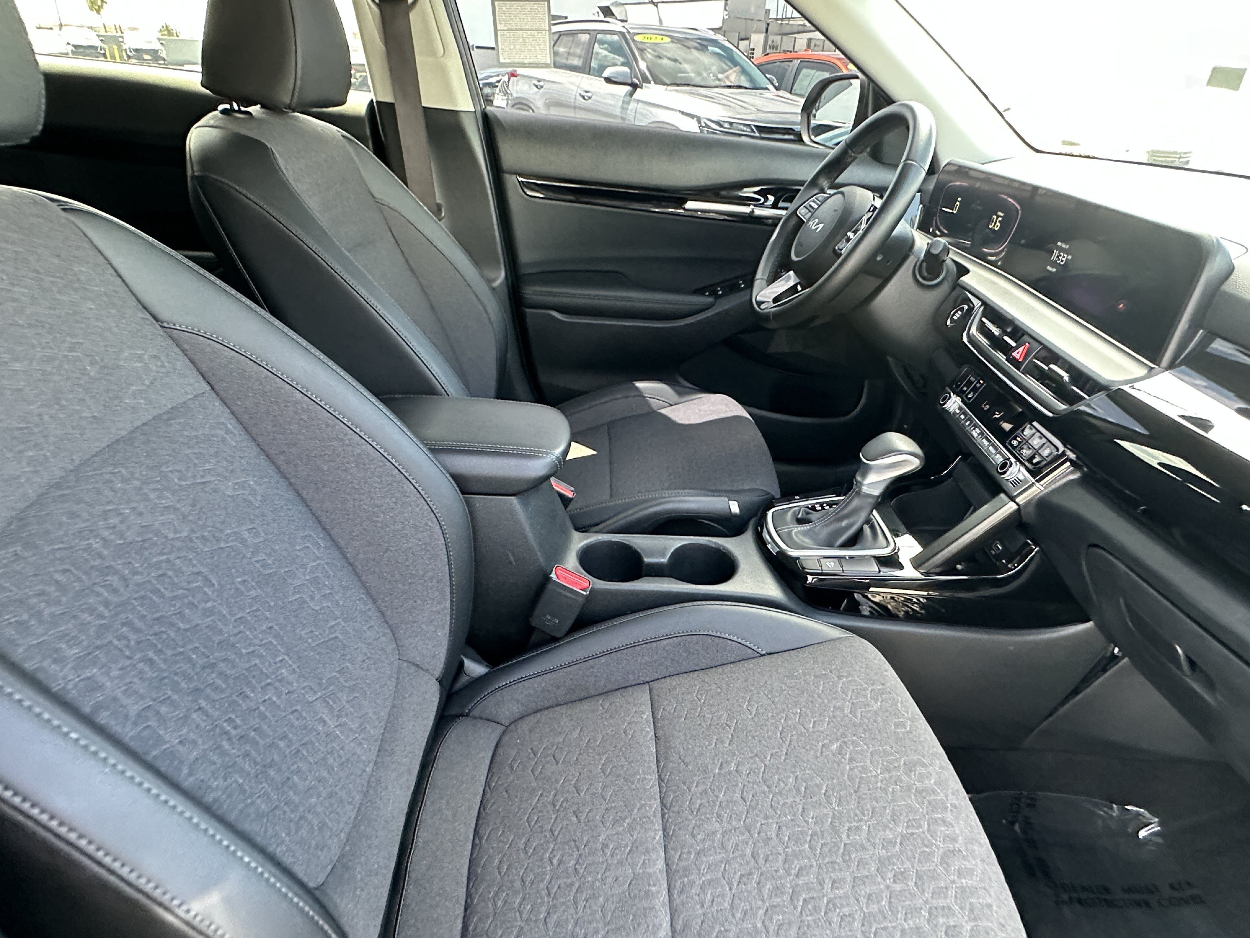 Certified 2026 Kia Seltos S FWD image 15
