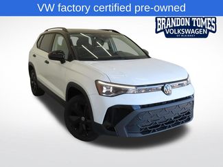 Certified 2026 Volkswagen Taos SE FWD video 1