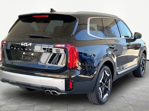 Used 2025 Kia Telluride S image 5