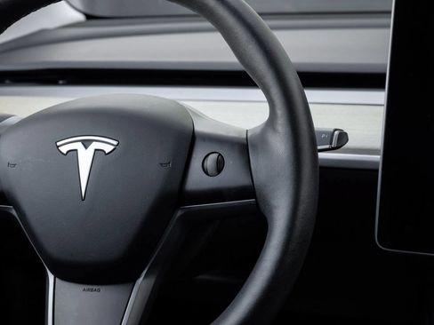 Used 2022 Tesla Model 3 Long Range AWD/4WD image 22