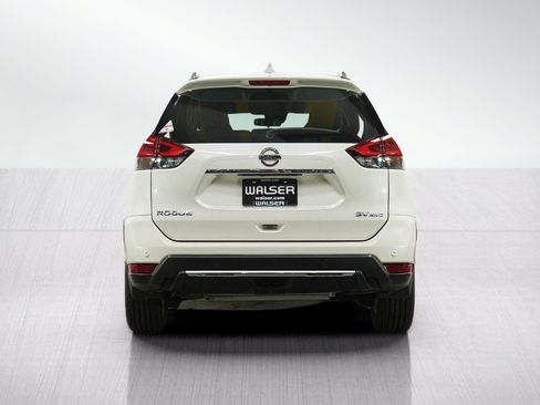 Used 2020 Nissan Rogue SV AWD/4WD image 4
