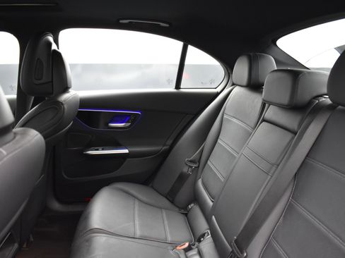 Used 2022 Mercedes-Benz C 300 4MATIC Sedan image 10