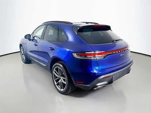 Certified 2025 Porsche Macan AWD/4WD image 3