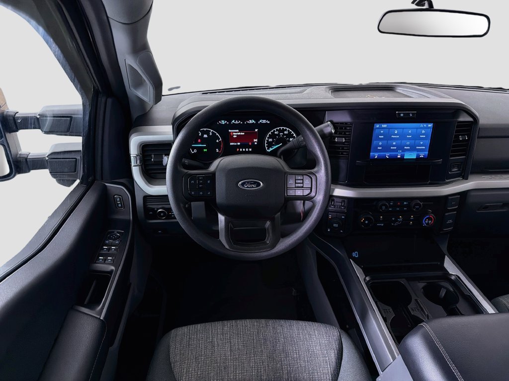 Used 2025 Ford F250 XLT w/ 360-Degree Camera Package AWD/4WD image 24