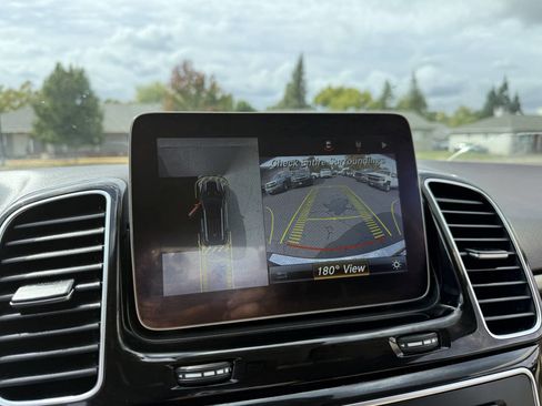 Used 2018 Mercedes-Benz GLE 350 4MATIC image 16